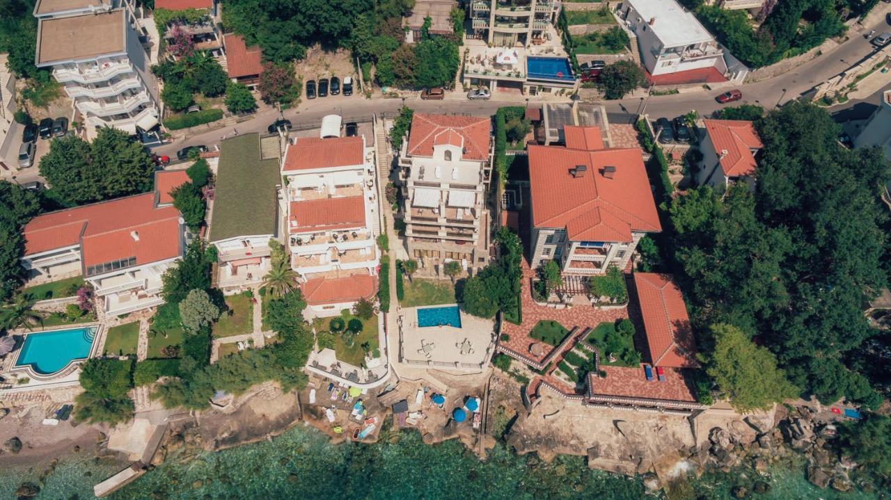Vila Fortuna Sutomore Exteriör bild